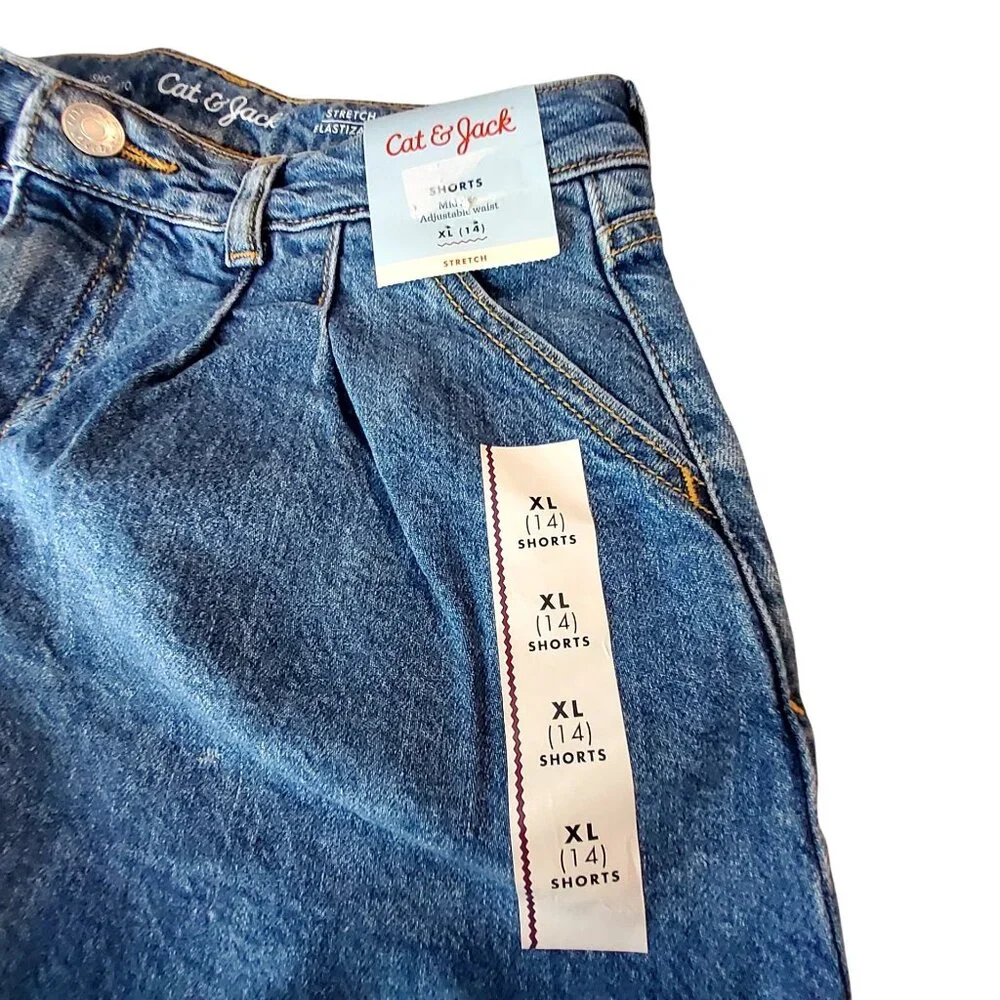Cat & Jack Sustainable Denim Shorts With Eco-Friendly Wash Methodology Size XL